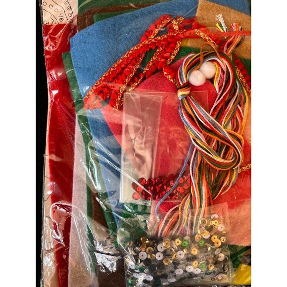 Design Works Crafts Felt Stocking Santa with Cookies Un-Opened Package - Picture 10 of 10